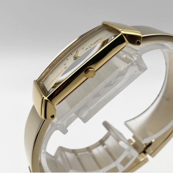 YSL Yves Saint Laurent Vintage Gold Bracelet Watch - Picture 2 of 9